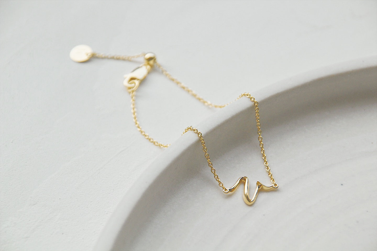 The Love Collect - "V" Bracelet